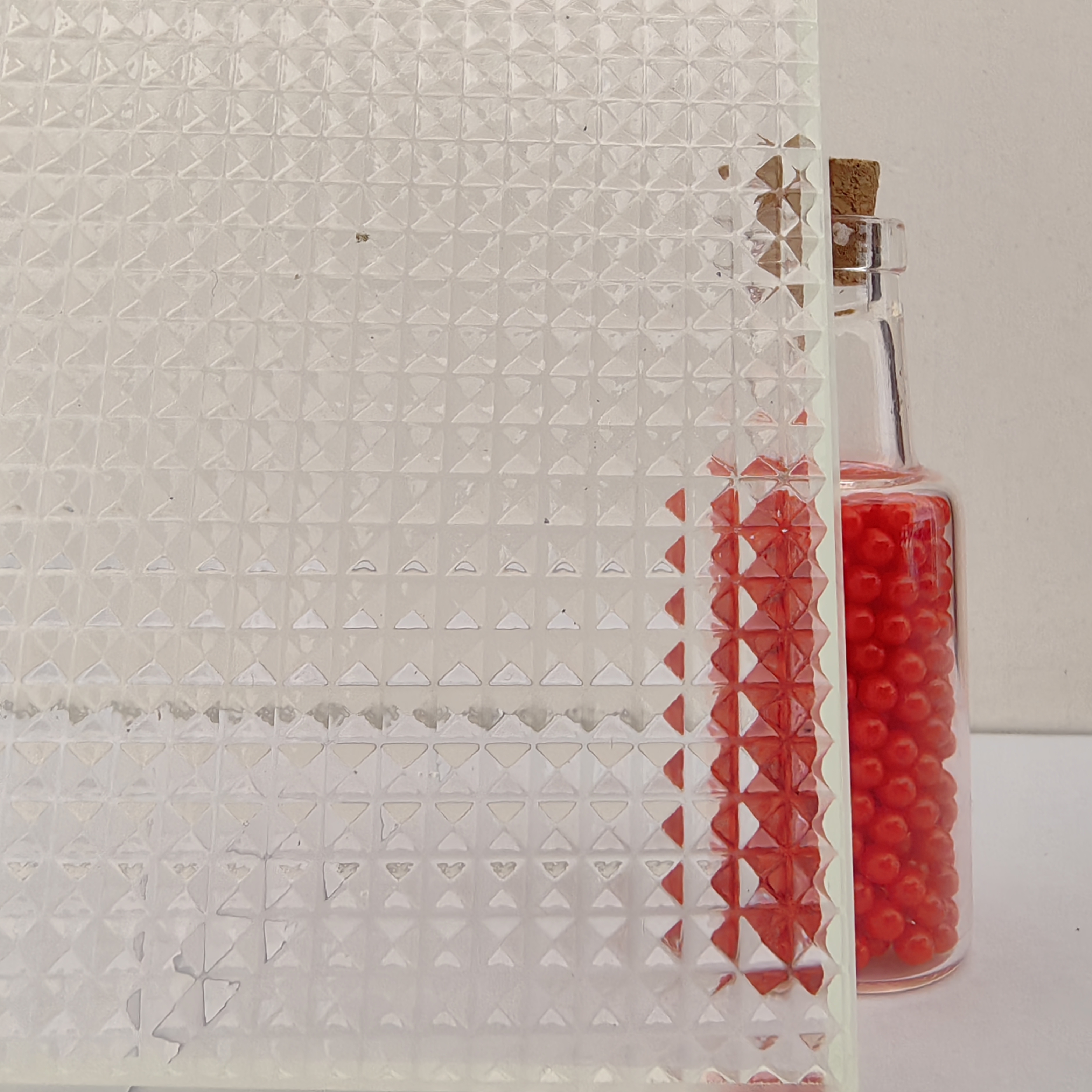 Ultra Clear Crystal Patterned Glass