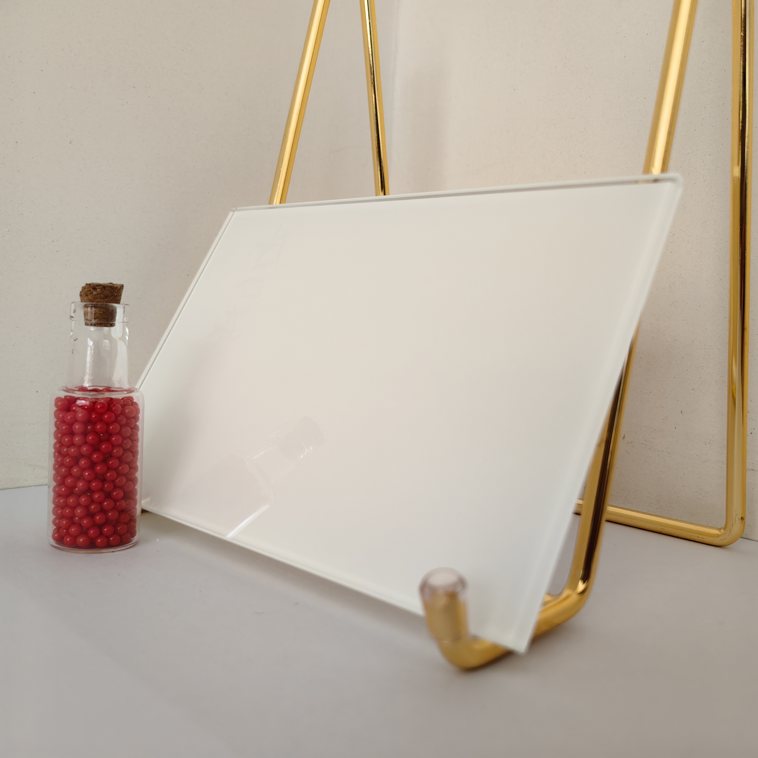 Ultra White Painted Glass